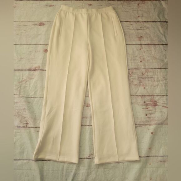 Fabletics Plush Interlock Wide Leg Pants Size XL - Picture 3 of 6